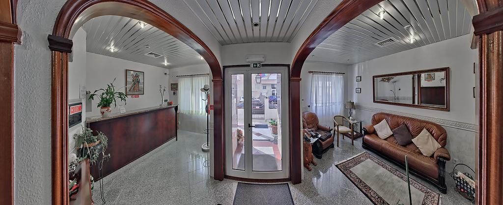 Residencial Santo Andre Hotel Барейро Екстериор снимка